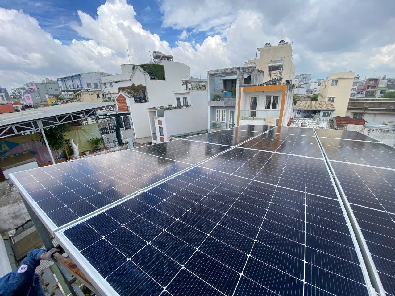 dien-mat-troi-mai-nha-2026