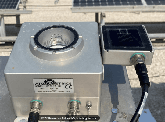 Giải Pháp SCADA Điện Mặt Trời: Tối Ưu Hiệu Suất Và Giám Sát Toàn Diện 3 Cảm biến bức xạ Atonometrics RC22 truyền dữ liệu môi trường về hệ thống SCADA.